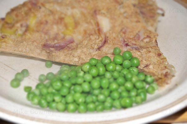 Tuna, Cheese and Leek Oat Bake