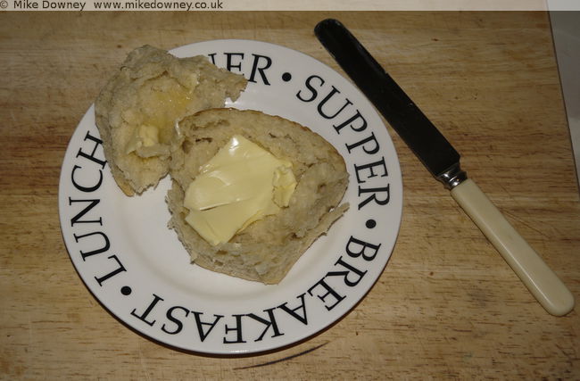 Bulgarian honey bread with butter