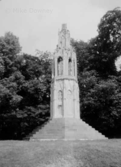 Eleanor Cross, Northampton