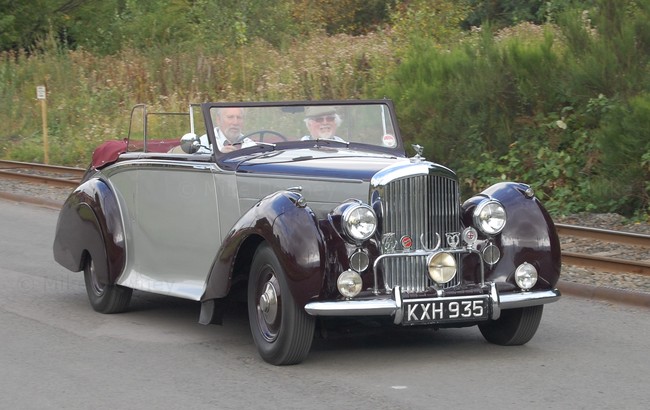 car1.jpg
